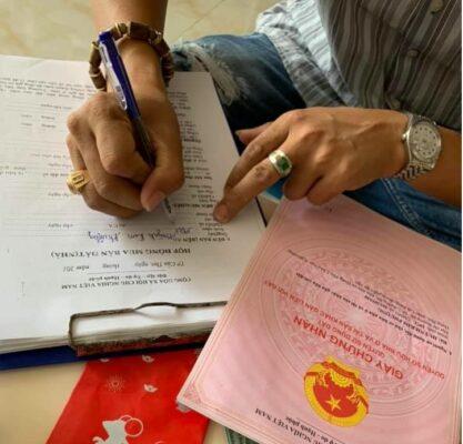 Đàm phán điều khoản thanh toán và chi phí thuế phí khi mua nhà đất